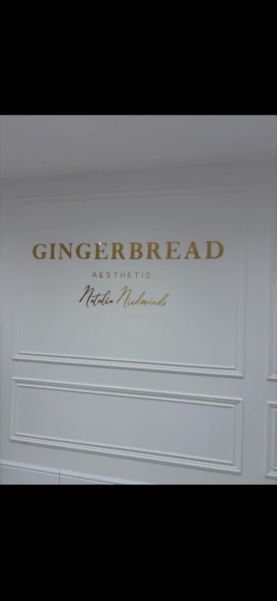 Gingerbread Aesthetic clinic signage, Towcester — home of the Meicet MC10 skin analysis system